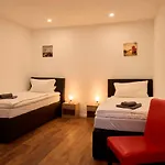 Zur Post Ochsendorf Hotel